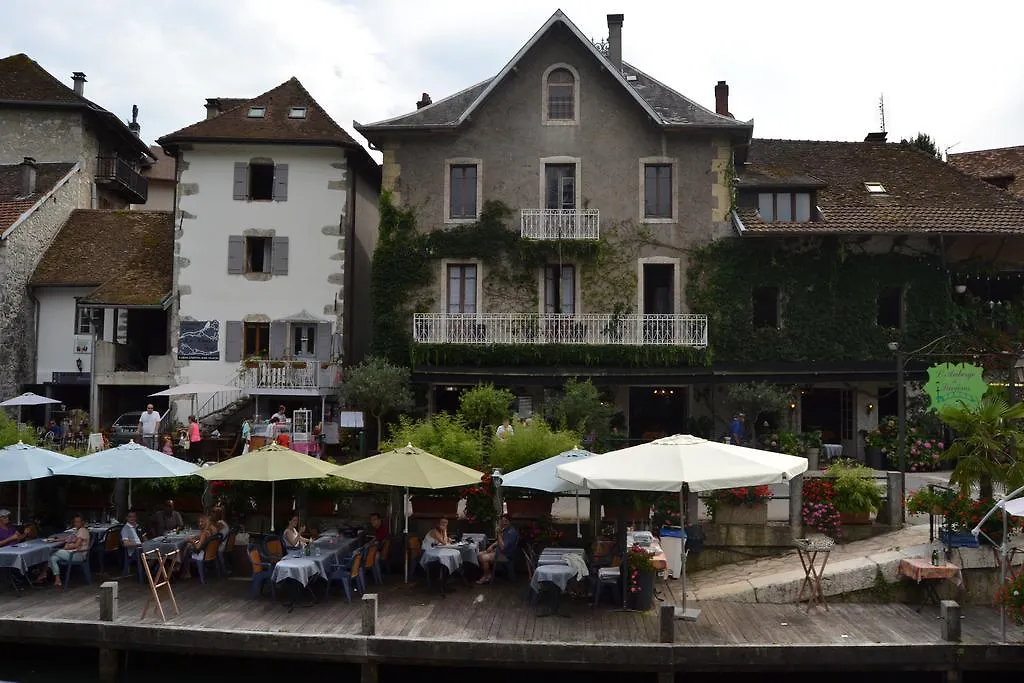 Gite De L'Archevecal Betton-Bettonet Guest house