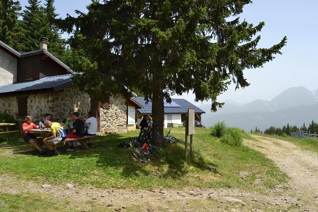 Gite De L'Archevecal Betton-Bettonet Guest house