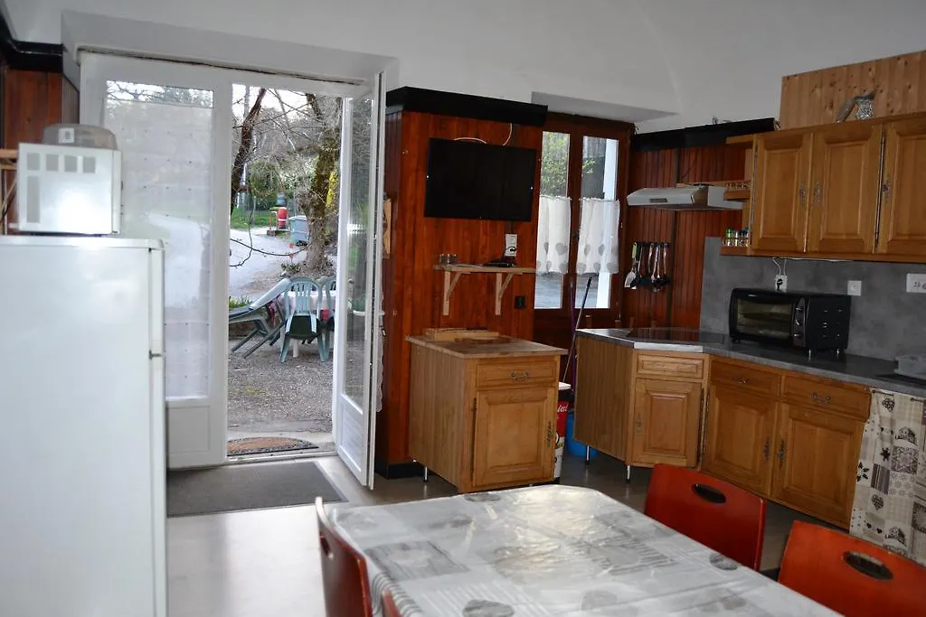 Gite De L'Archevecal Betton-Bettonet Guest house