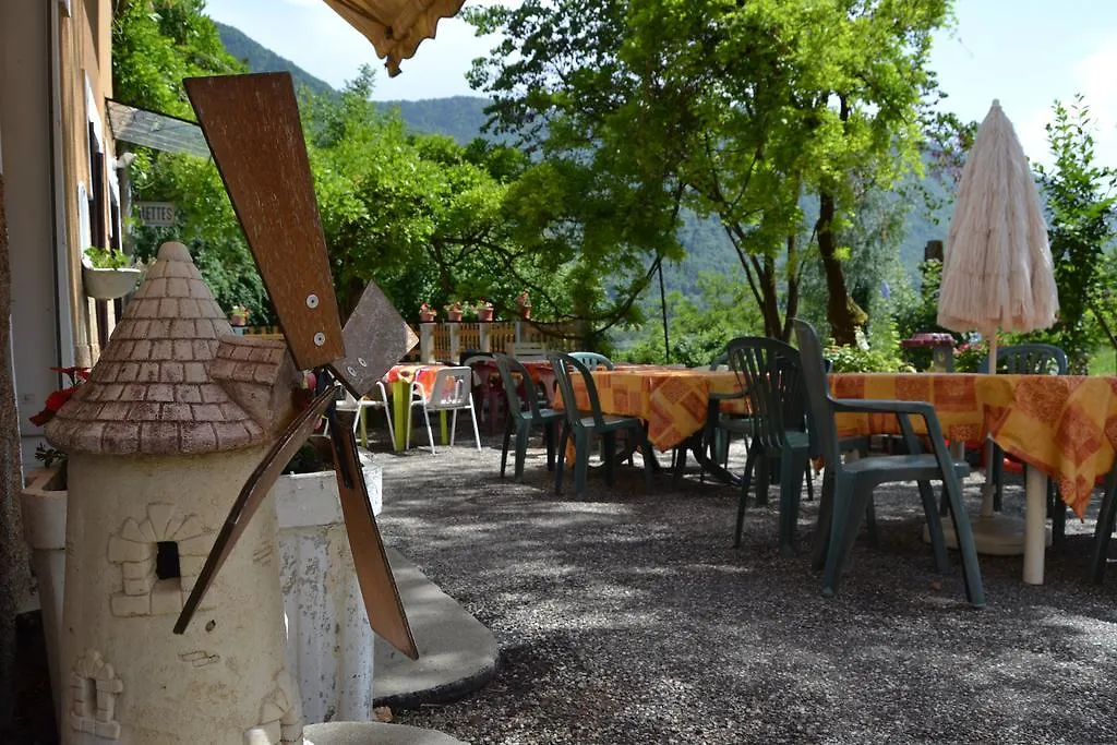 Gite De L'Archevecal Betton-Bettonet Guest house